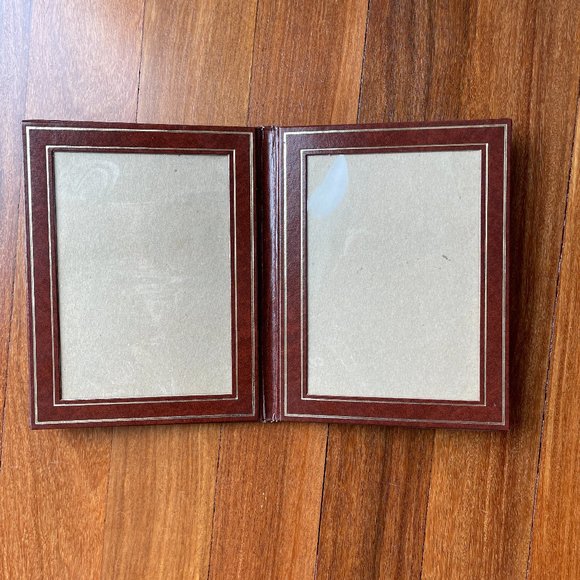 Vintage Other - Vintage Double 5x7 Leather Picture Frame